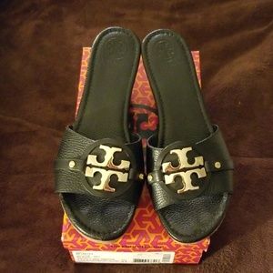 Tory Burch Patti 3 Mid Wedge